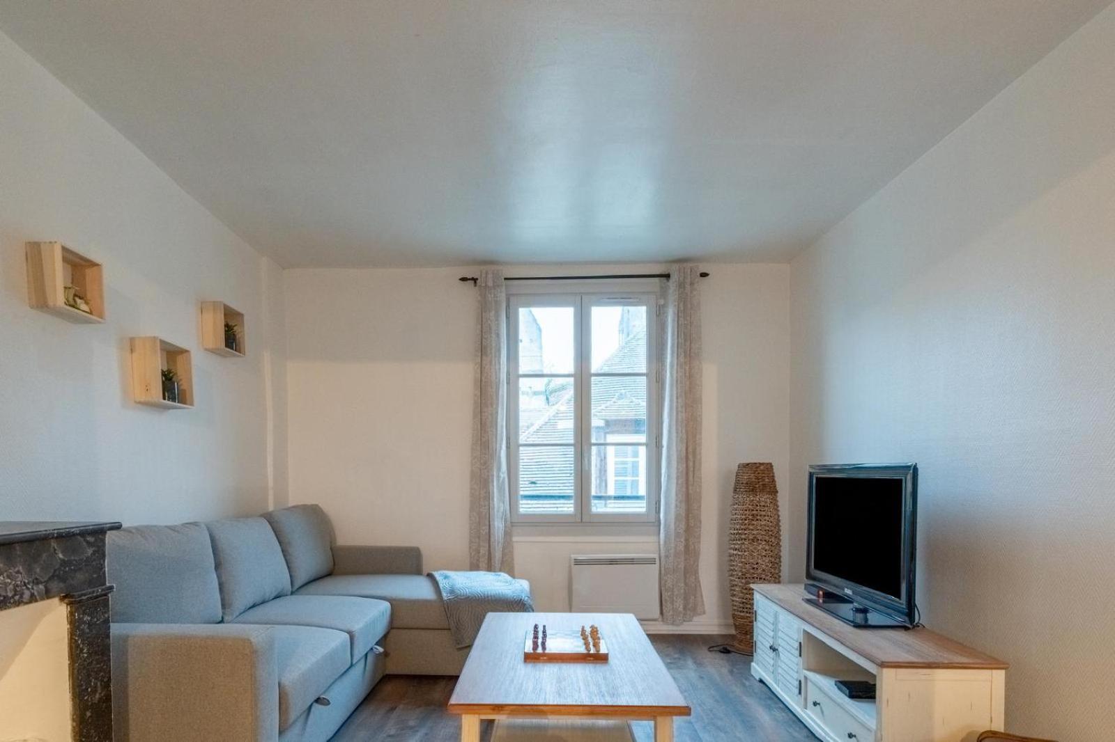 Appartement Au Coeur De Senlis Senlis  Eksteriør billede